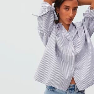 Everlane Boxy Oxford Shirt in blue pinstripe